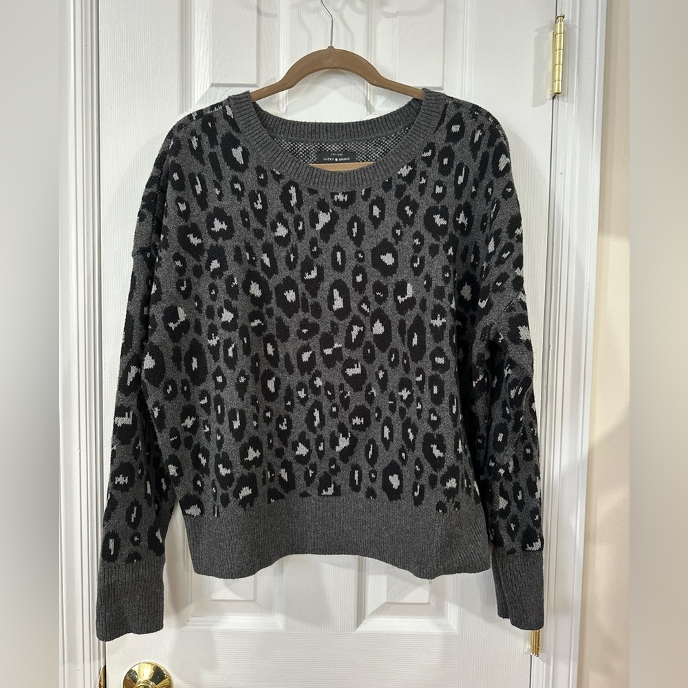 NWTs Lucky Brand sweater